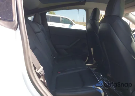 2022 Tesla Model Y Long Range Dual Motor All-Wheel Drive from USA, damaged, VIN 7SAYGAEE2NF365977